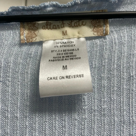 Altar’d State ruched top - Picture 3 of 4